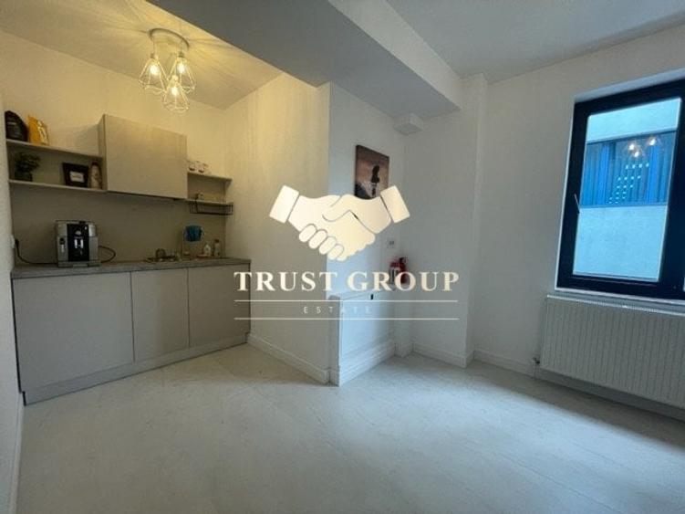 Apartament cu 4 camere decomandat, mobilat în Arcul de Triumf