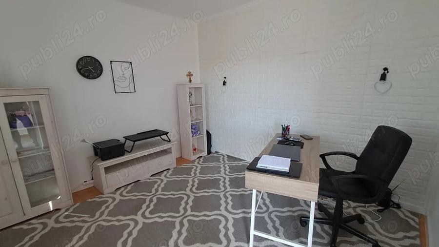 Casă cu Teren 150 Mp în Central