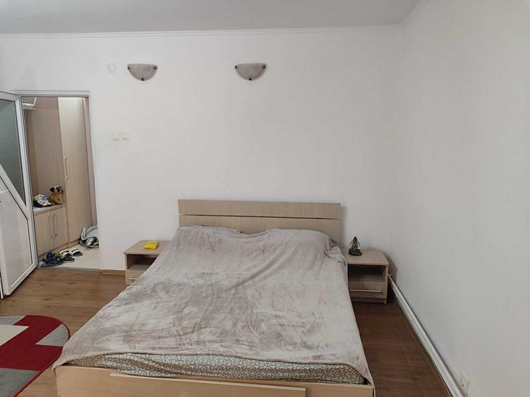Garsonieră decomandată în Craiovei