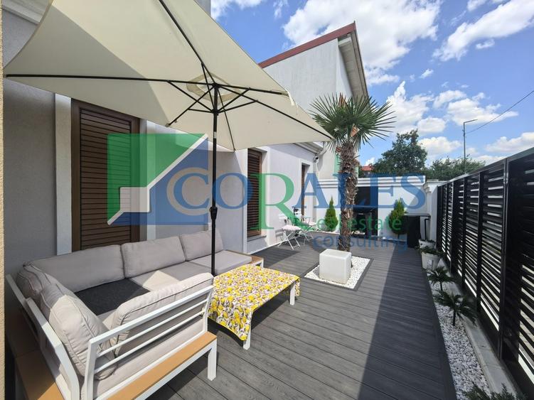 Casă individuală cu 4 camere cu Piscina în Dumbrăvița