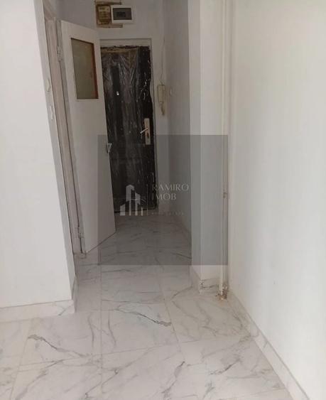 Apartament cu 2 camere decomandat, mobilat în Brâncoveanu