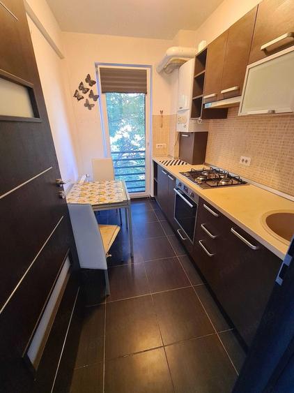 Apartament cu 2 camere decomandat în Brâncoveanu