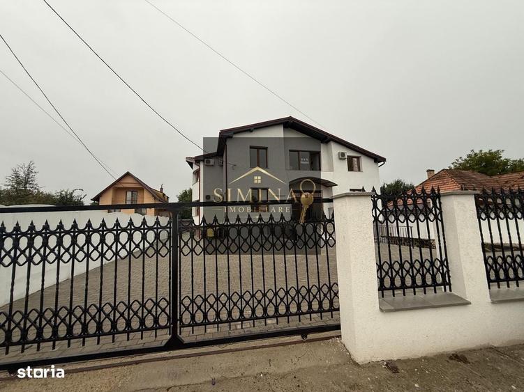 Casă cu 4 camere în Sâncraiu de Mureș