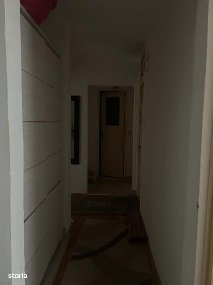 Apartament cu 4 camere în Republicii
