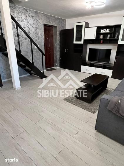 Apartament cu 3 camere, mobilat în Vasile Aaron