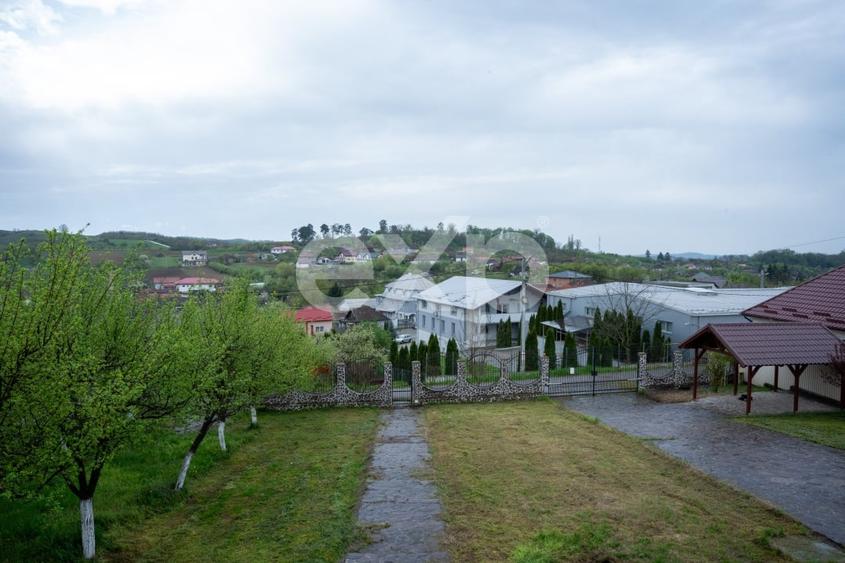 Casă individuală cu 4 camere cu Canalizare în Cehu Silvaniei