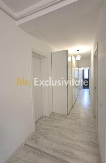 Apartament cu 3 camere decomandat în Ștefănești