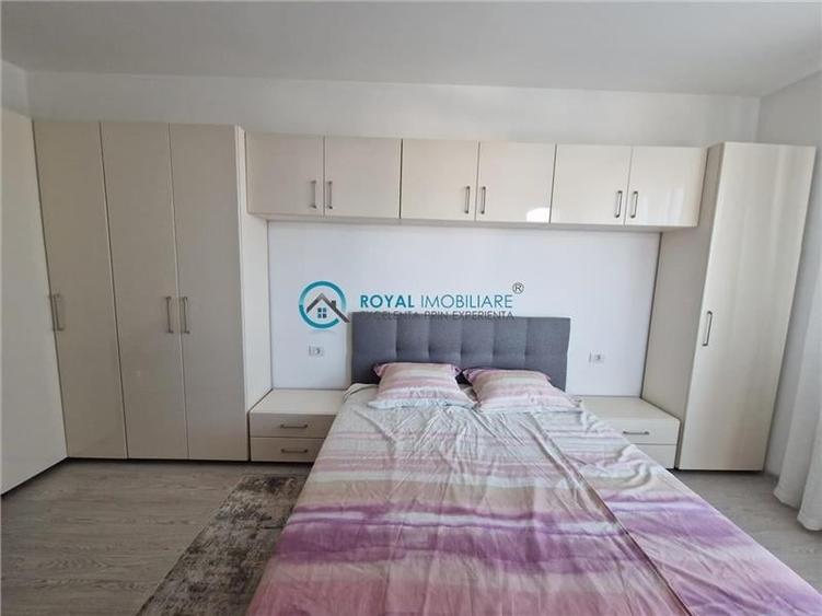 Apartament cu 3 camere decomandat, mobilat în Albert