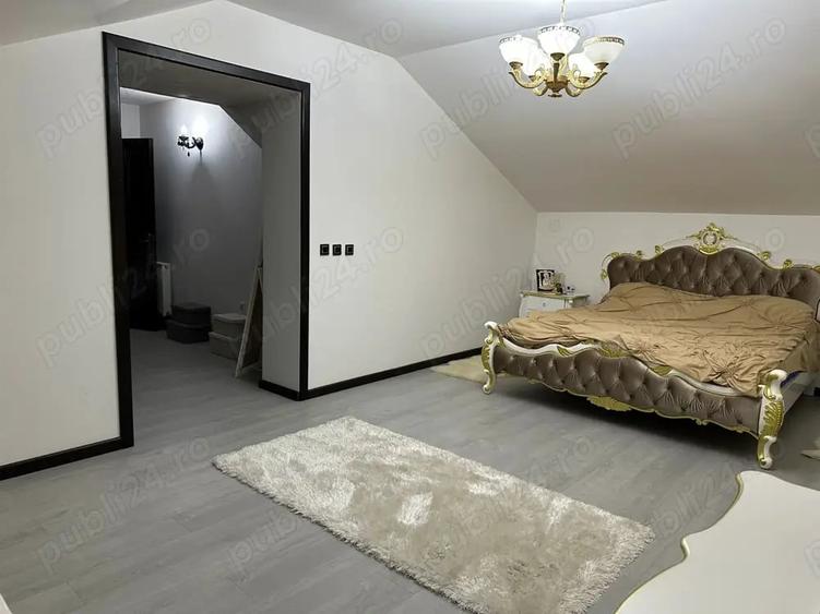 Casă cu 4 camere cu Teren 395 Mp în Central