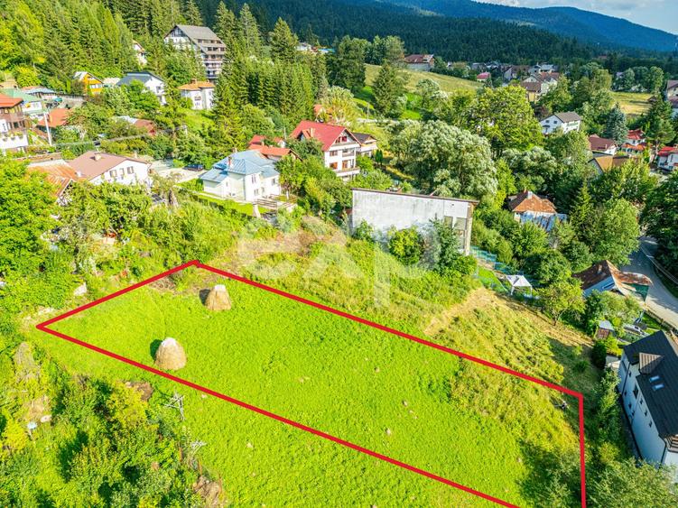 Teren Construcții intravilan de 825 mp, în Zamora