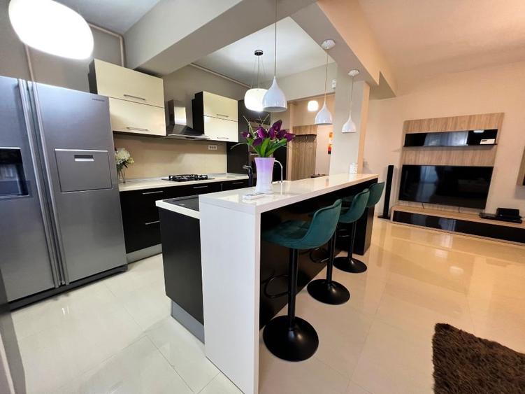 Apartament cu 2 camere decomandat, mobilat în Tomis Plus