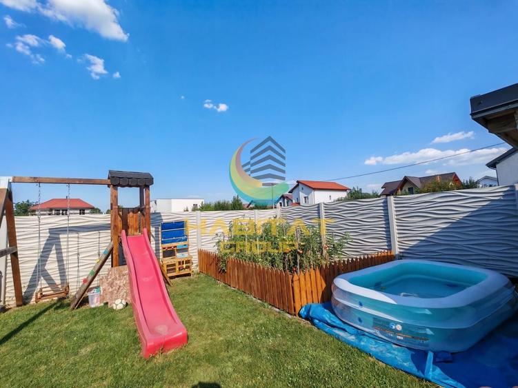 Casă individuală cu 4 camere cu Canalizare în Berceni