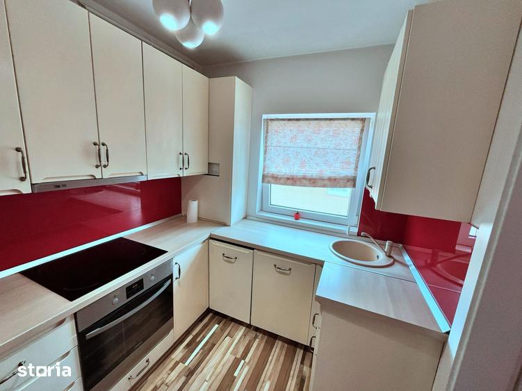 Apartament cu 4 camere decomandat în Andrei Mureșanu