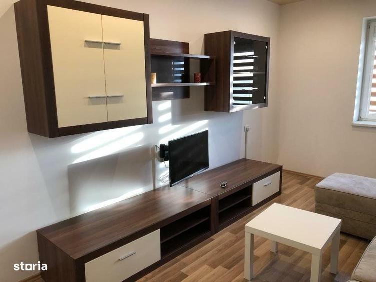 Apartament cu 2 camere în Văcăresti