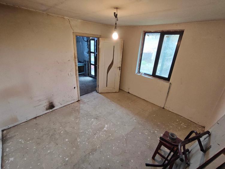 Casă individuală cu 3 camere cu Teren 939 Mp în Băltăreți
