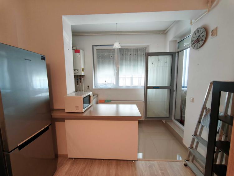 Apartament cu 2 camere semidecomandat în Dudu