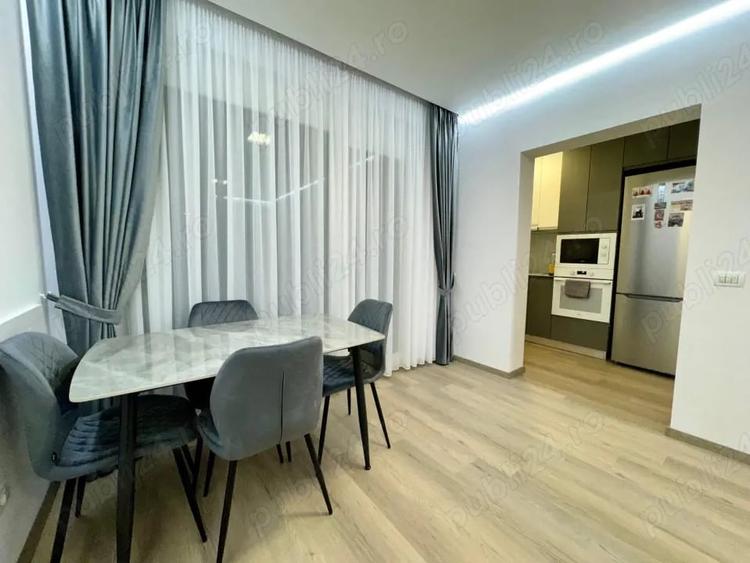 Apartament cu 2 camere decomandat în Central