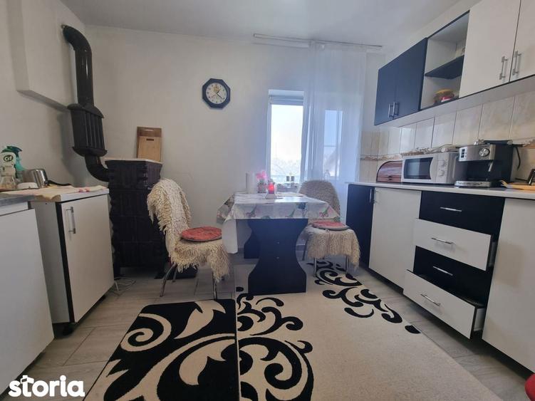 Casă cu 3 camere cu Teren 334 Mp în Central