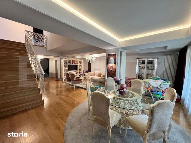 Apartament cu 5 camere în Central