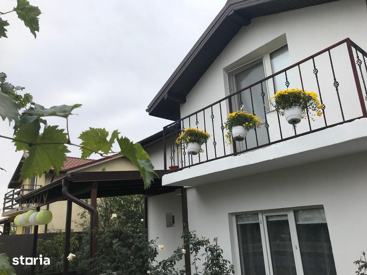 Casă cu 4 camere cu Teren 245 Mp în Șimnicu de Sus