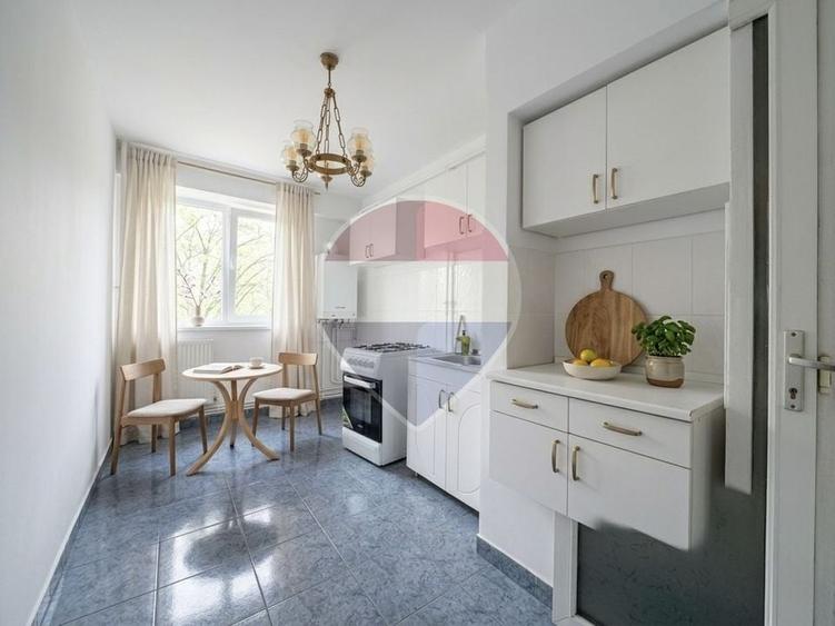 Apartament cu 2 camere decomandat în Tomis III