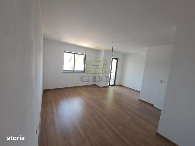 Casă cu 3 camere în Leamna de Jos