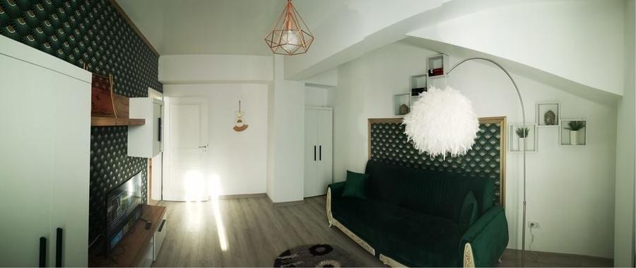 Apartament cu 2 camere decomandat în Valea Adâncă