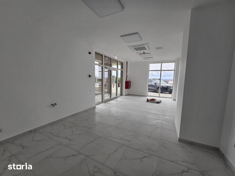 Spa?iu comercial de inchiriat in Iasi Complex Fiald-Copou - 4