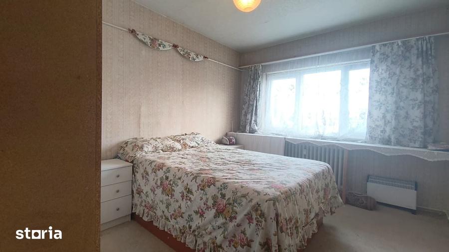 Apartament cu 2 camere decomandat în Piața Centrală