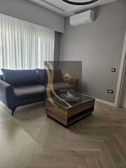 Apartament cu 2 camere semidecomandat în 13 Septembrie
