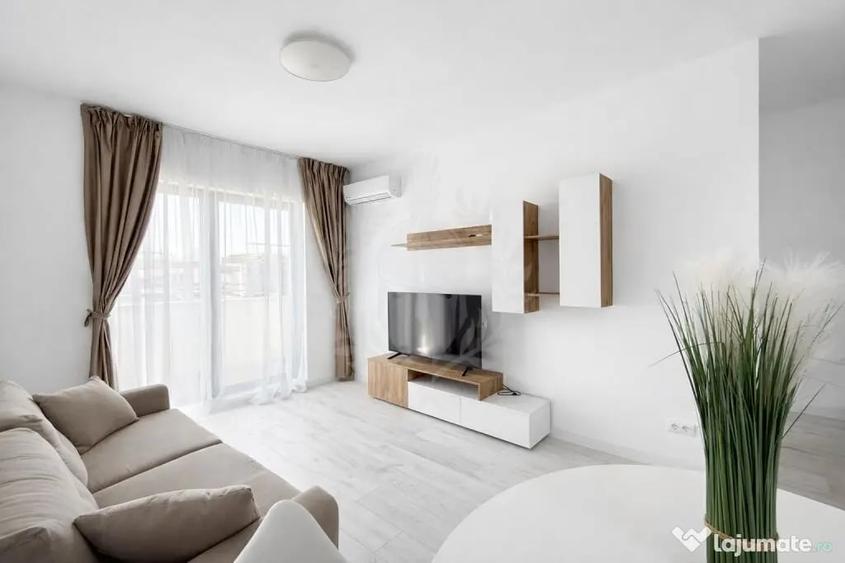 Apartament cu 2 camere decomandat în Vest