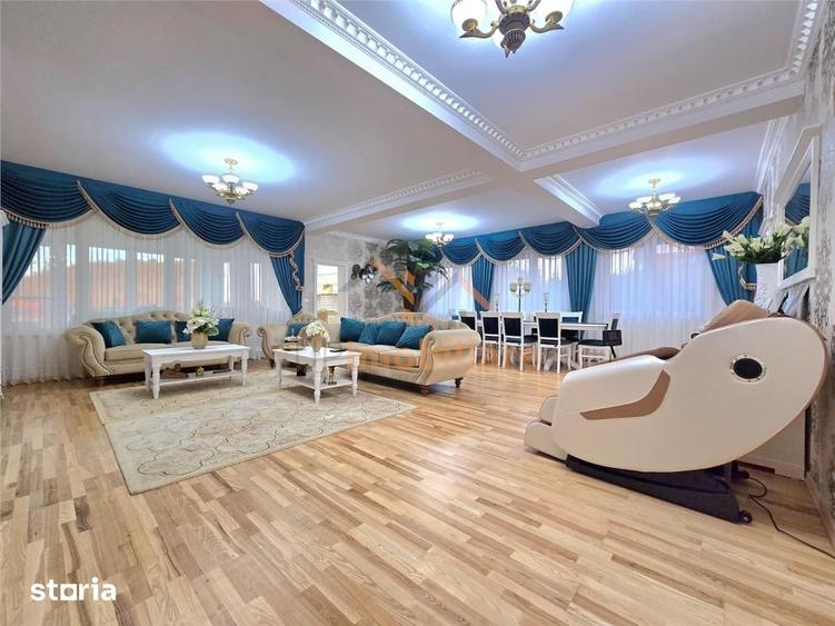 Casă cu 7 camere decomandat cu Teren 1102 Mp în Oncea