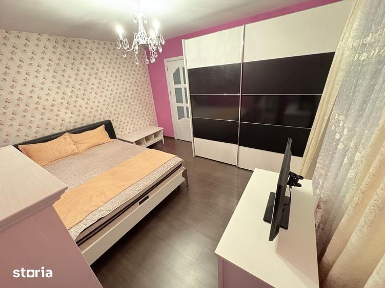 Apartament cu 3 camere decomandat în Giurgiului