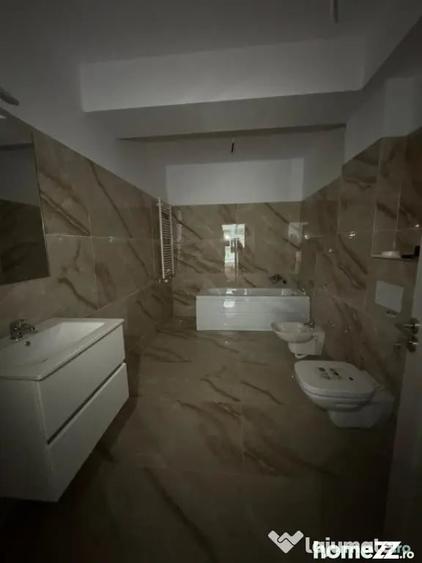Apartament cu 3 camere decomandat în Rădăuți