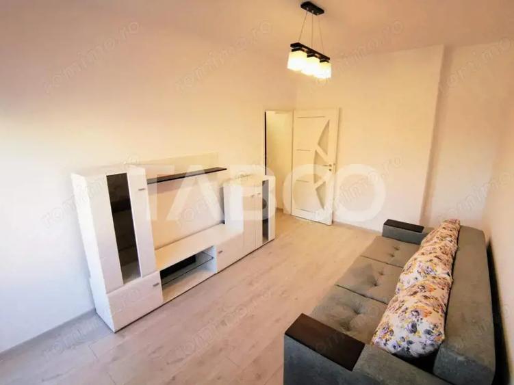 Apartament cu 4 camere decomandat, mobilat în Tineretului