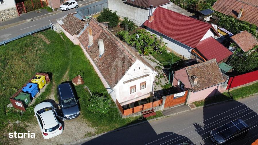 Casă cu 2 camere cu Teren 259 Mp în Central