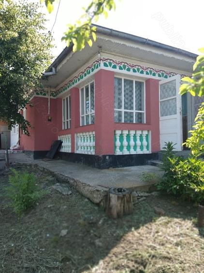 Casă cu Teren 1000 Mp în Valea Racului