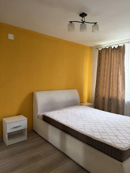 Apartament cu 3 camere decomandat în Ultracentral