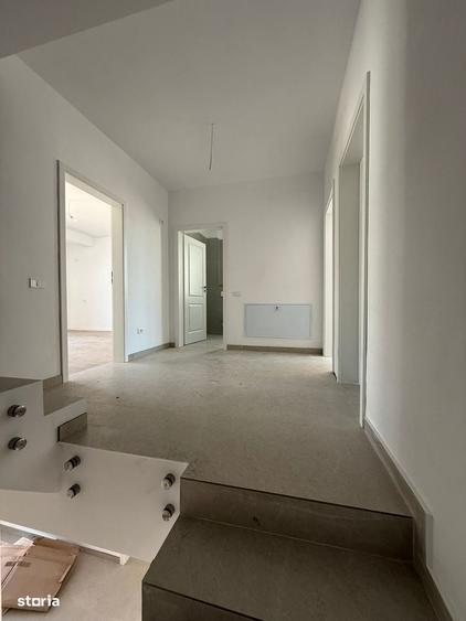 Casă cu 4 camere cu Teren 290 Mp în Prelungirea Ghencea
