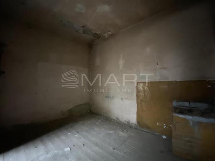 Apartament cu 5 camere în Turnișor