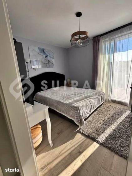 Apartament cu 3 camere semidecomandat în Central