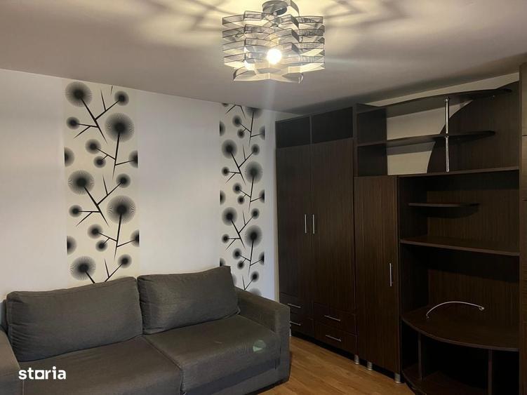 Casă cu 4 camere în Moara de Vânt