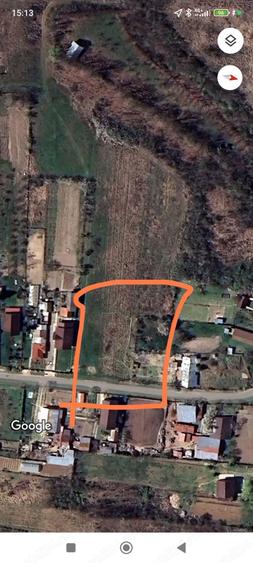 Teren de 4400 mp, în Hârsa