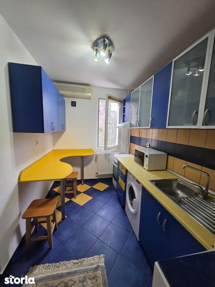 Apartament cu 2 camere decomandat, mobilat în Fizicienilor