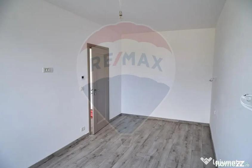 Spa?iu versatil in bloc nou-perfect pentru birou, cabin... - Arad (Arad) - 1