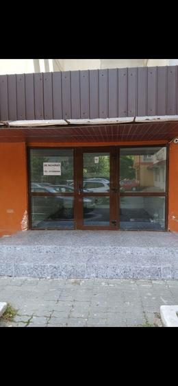 Spațiu comercial, de 20 mp, în Ultracentral