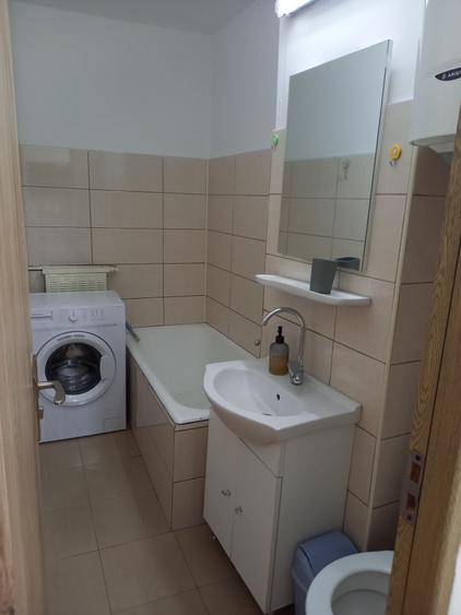 Proprietar inchiriez garsoniera Petre Ispirescu, Bolintineanu str. Barca - 2