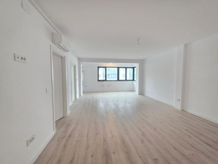 Apartament cu 2 camere semidecomandat în Pipera