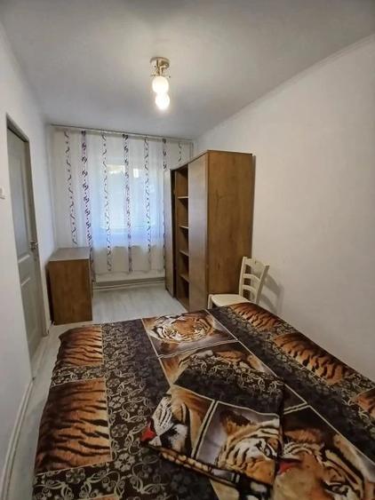 Apartament cu 2 camere nedecomandat în Zimbru