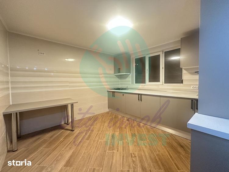 Casă cu Teren 792 Mp în Titan
